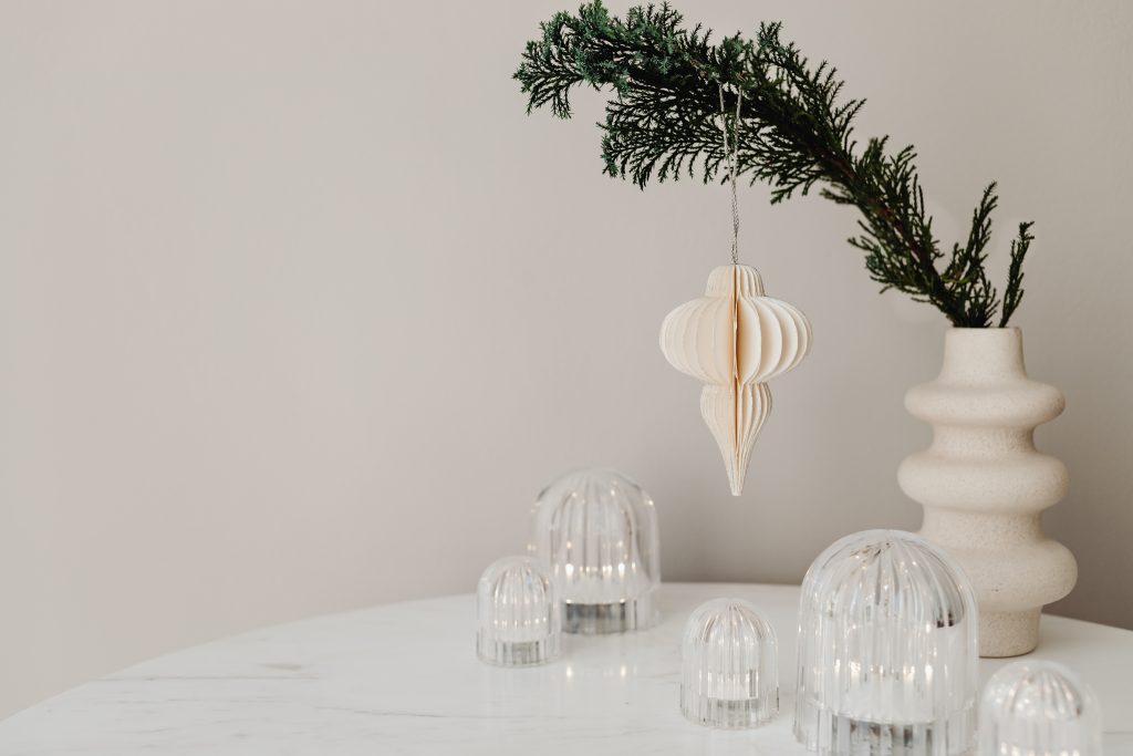 cream christmas decor